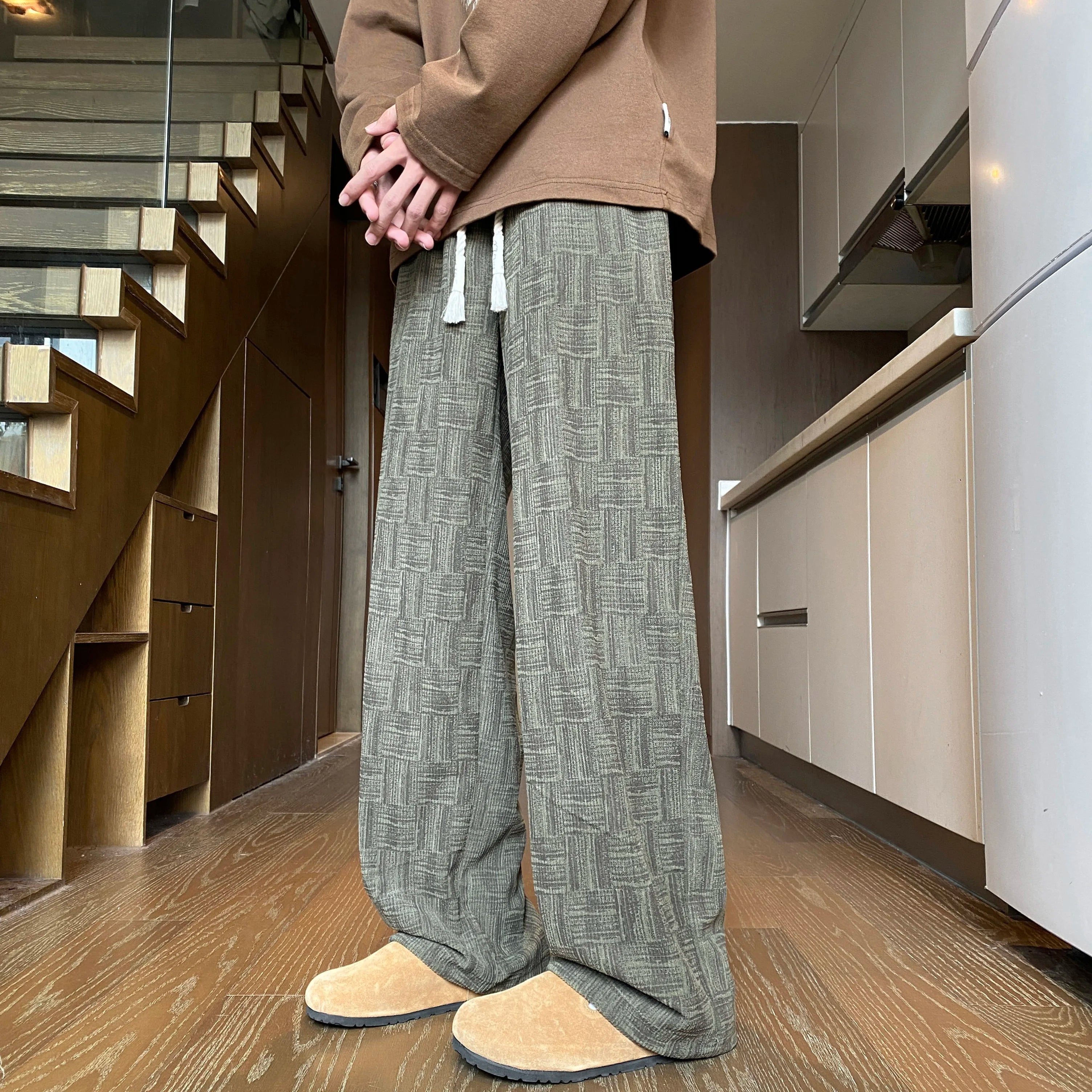 Corduroy Casual Pants For Men 2024 NEW Autumn Style American Fit Loose Fit Leg Sweatpants Personality trend Straight Leg Pants